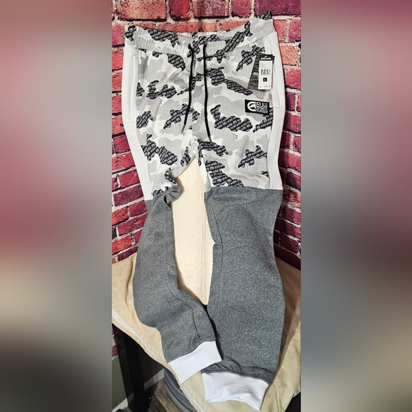 Ecko Unlimited Gray and Black Graphic Shorts Relaxed Fit Mens Large - Picture 2 of 11